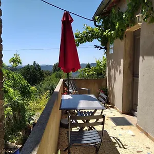 les-figres-les-gites-de-pierregras.hotels-rhonealpes.com/