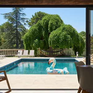 le-mas-louga.fr-provencehotel.com/