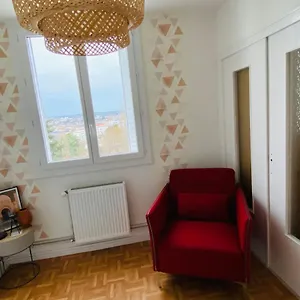 superbe-appartement-au-centre-de-montlucon.hotels-rhonealpes.com/